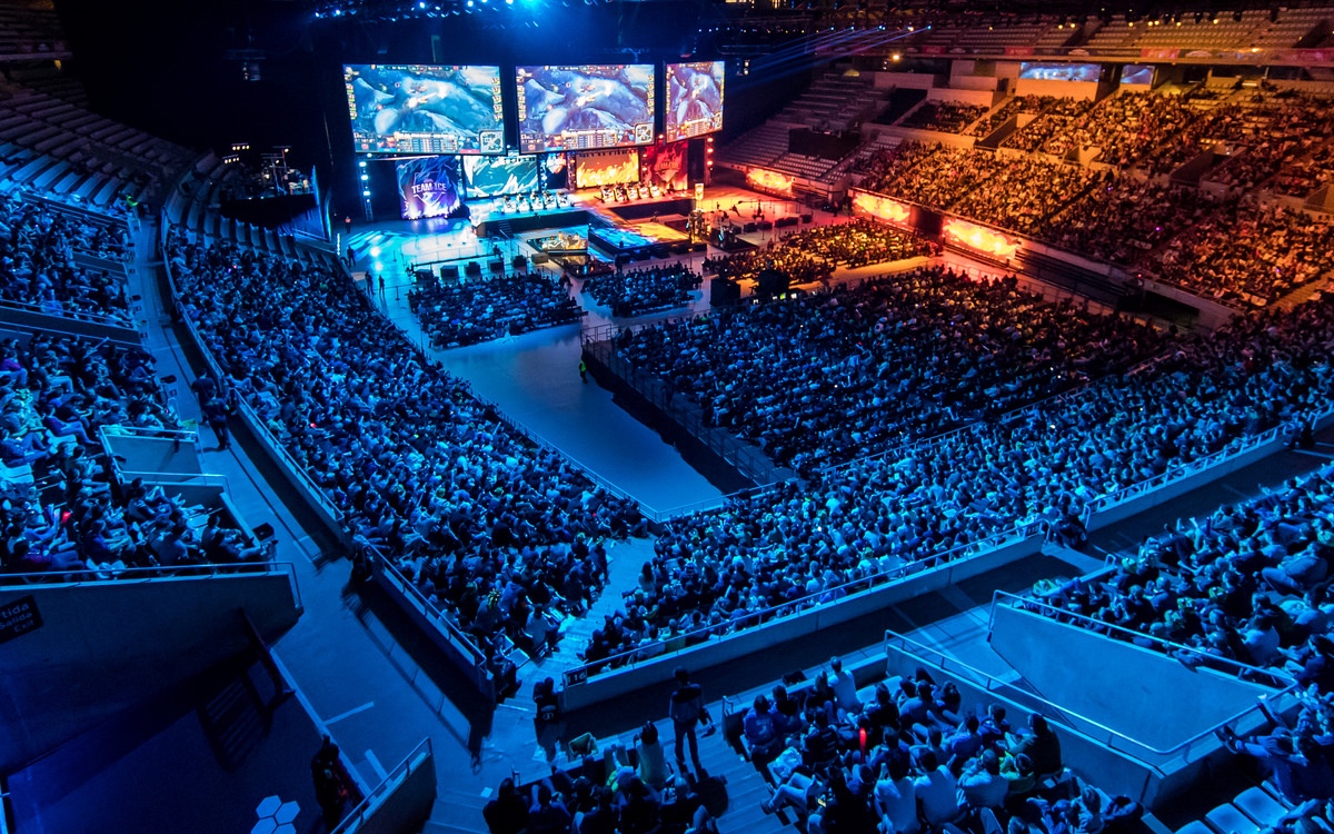 情绪控制内 情绪控制内