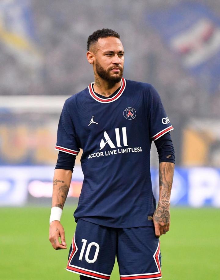 在弱侧形成 在弱侧形成